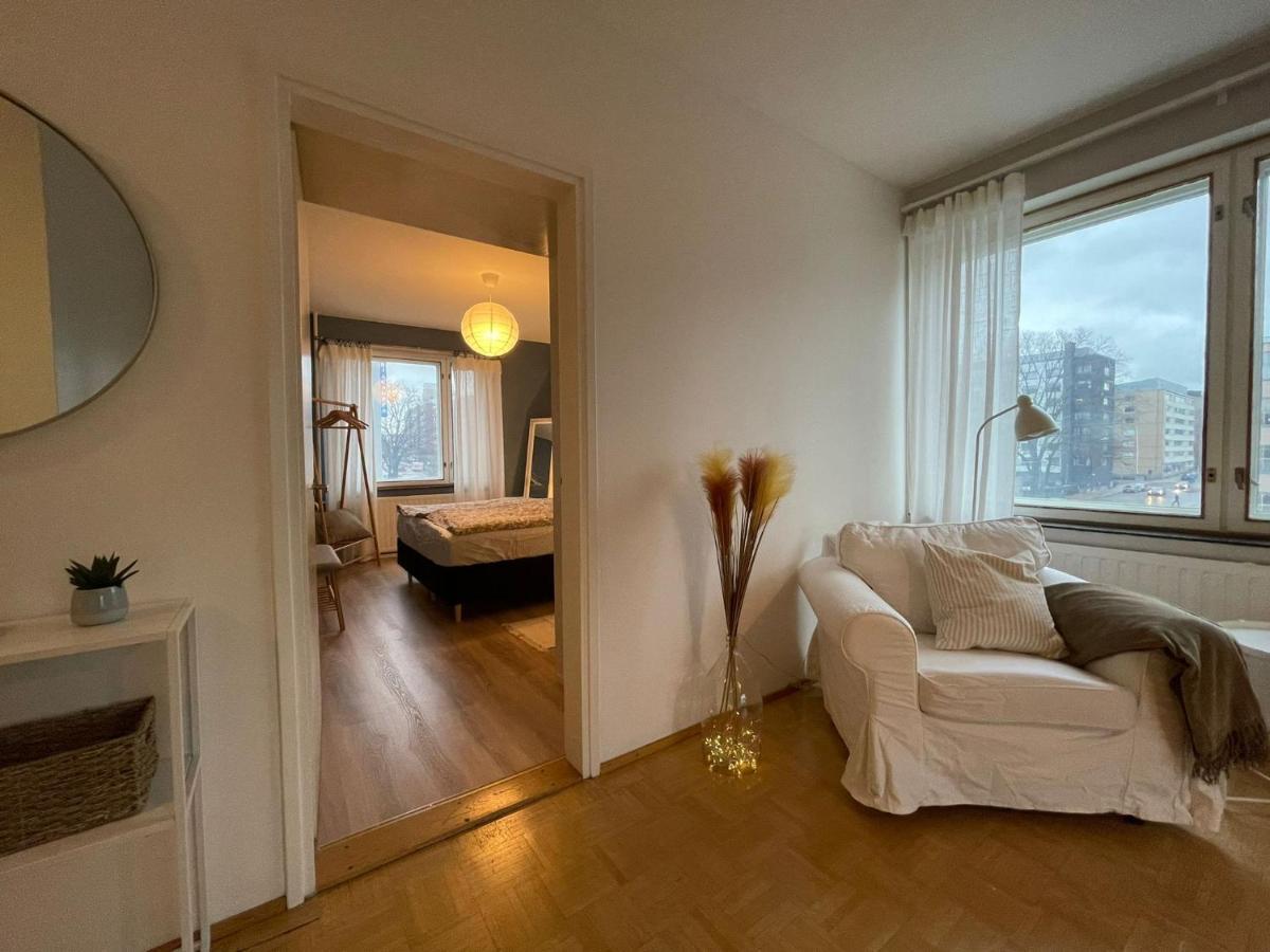 Keskusta Kaksio Tuomiokirkon Ja Yliopiston Laehellae Apartment Турку Екстериор снимка