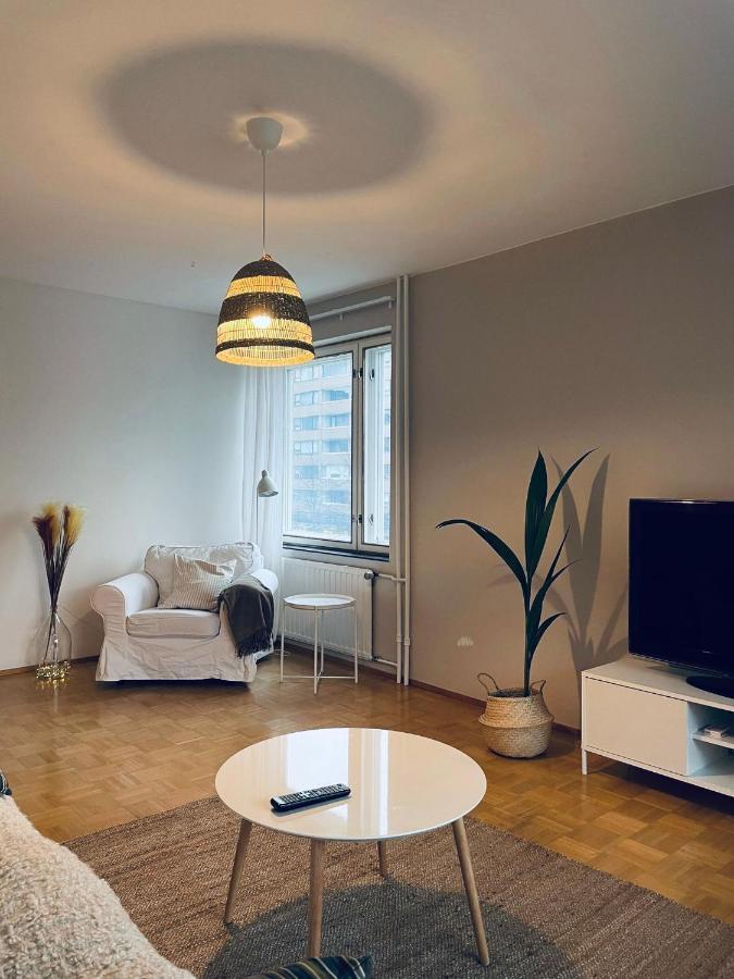 Keskusta Kaksio Tuomiokirkon Ja Yliopiston Laehellae Apartment Турку Екстериор снимка