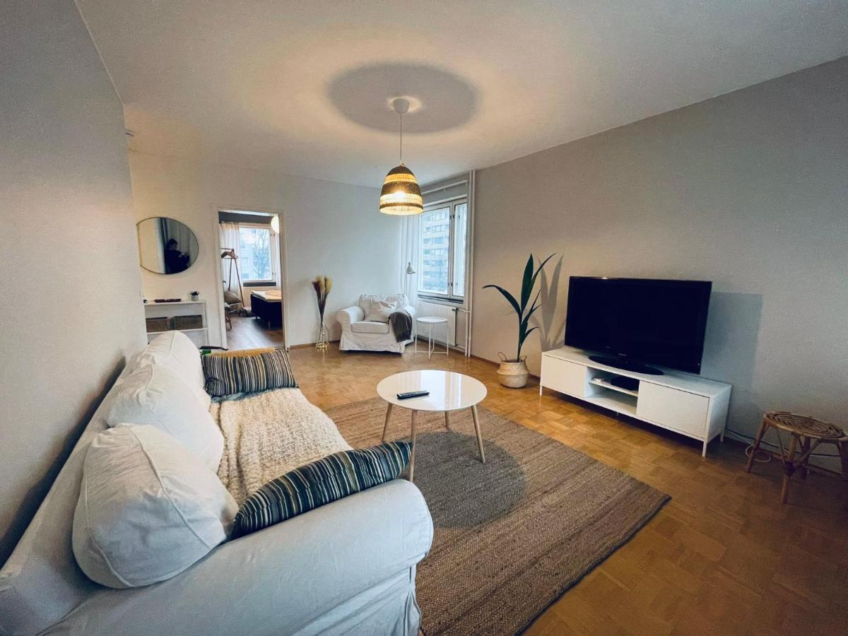 Keskusta Kaksio Tuomiokirkon Ja Yliopiston Laehellae Apartment Турку Екстериор снимка